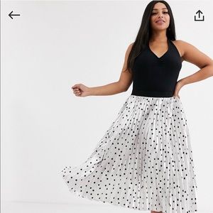 Outrageous Fortune Plus pleated midi skirt